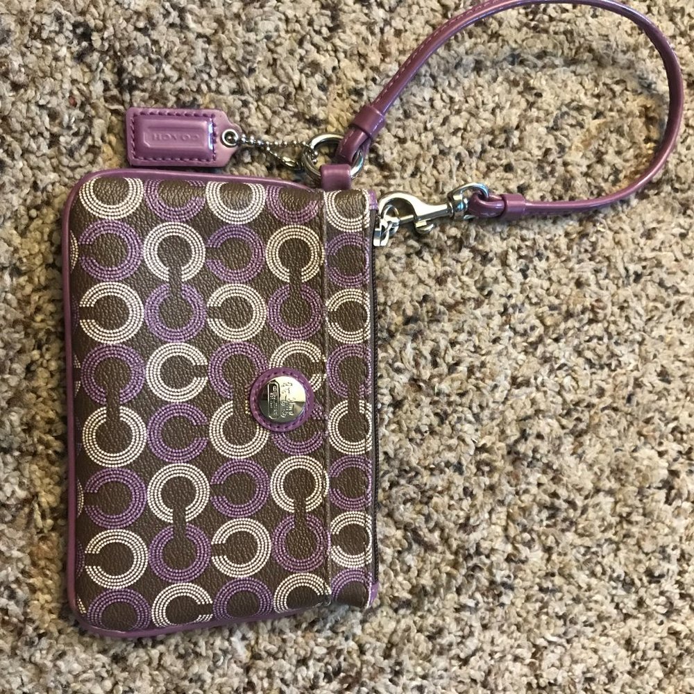 Authentic Coach Wristlet
